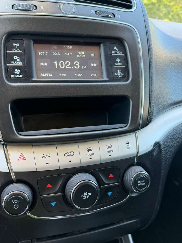 2019 Dodge Journey SE - Photo 14