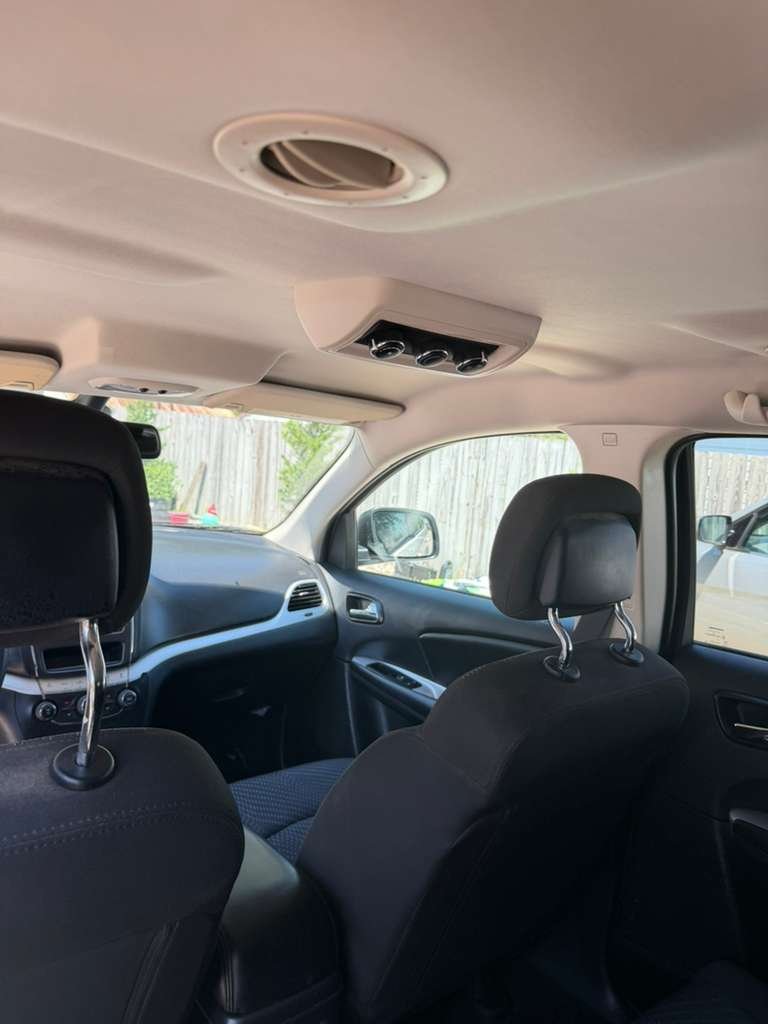 2019 Dodge Journey SE - Photo 11