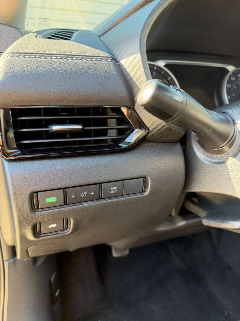 2025 Nissan Sentra SV - Photo 11