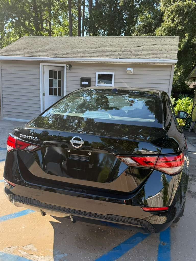 2025 Nissan Sentra SV - Photo 3